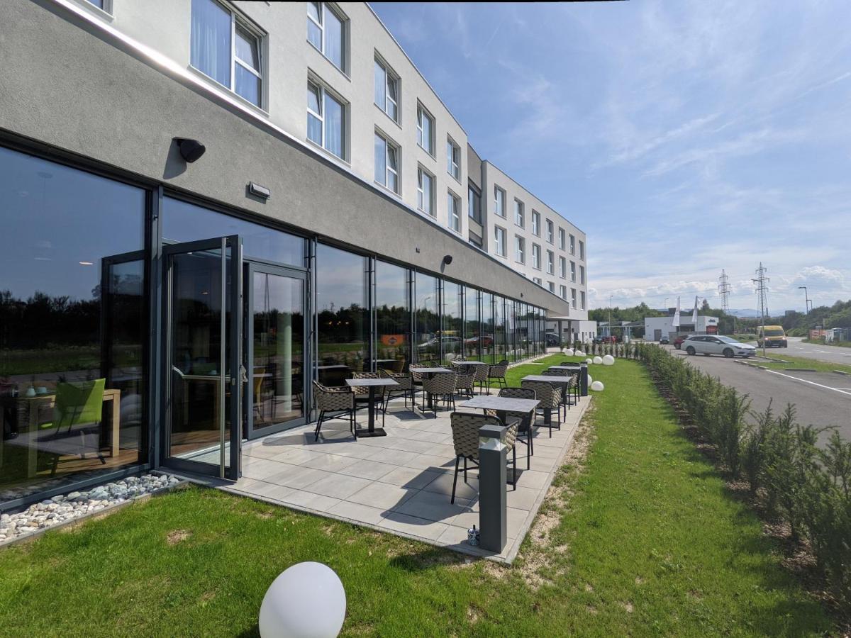 Aiden By Best Western Stadtgut Hotel Steyr - Free Parking Exteriör bild